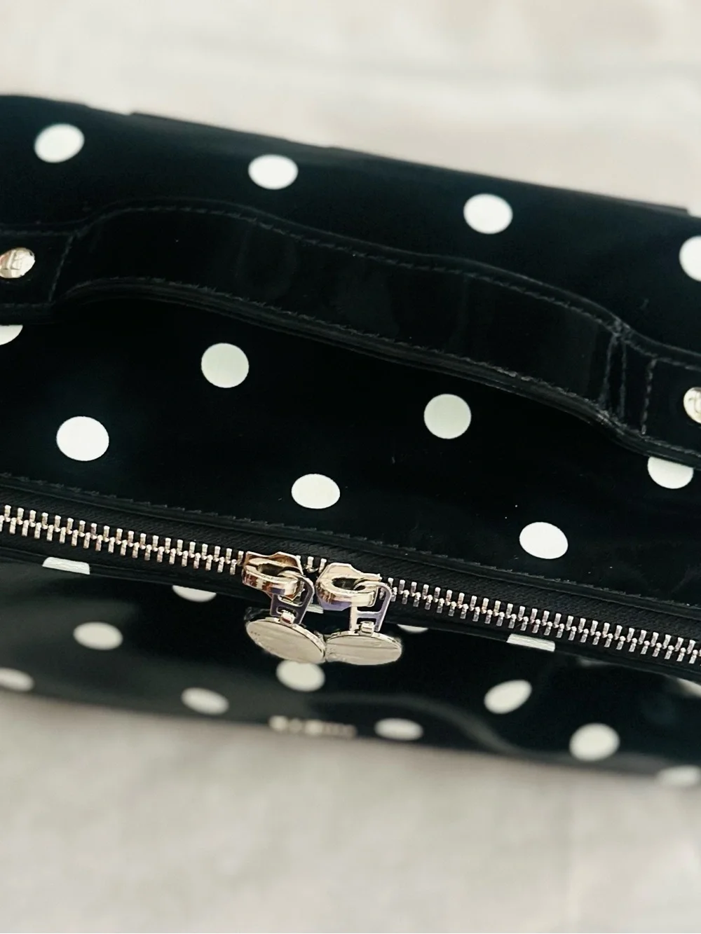 🍁Black and White Polka Dot Cosmetic Case